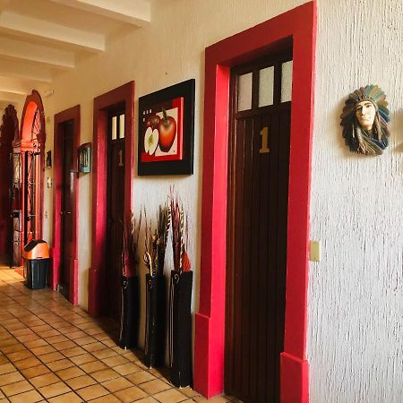 Hotel Hostal De Los Reyes Guadalajara Zewnętrze zdjęcie