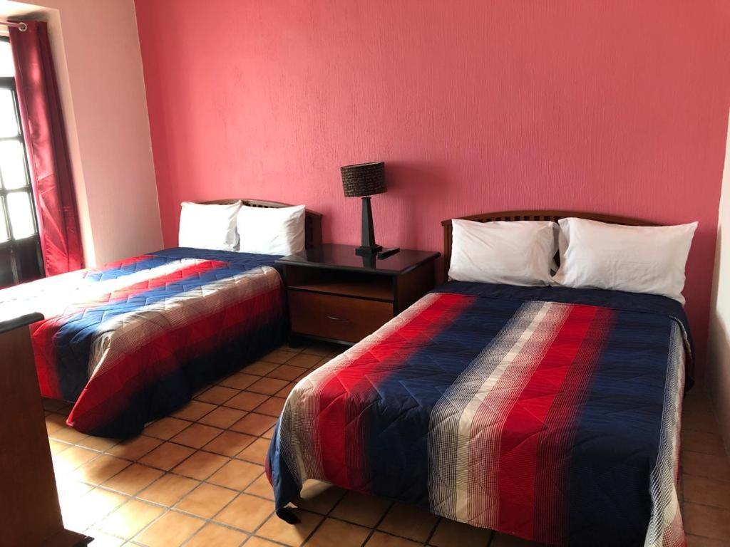 Hotel Hostal De Los Reyes Guadalajara Zewnętrze zdjęcie